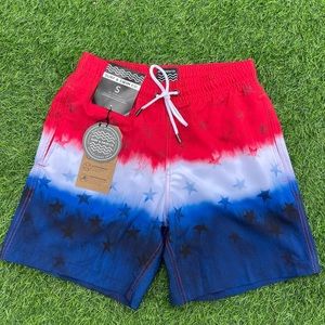 Men’s American flag swim trunks 4th of July New with tags red white blue 17”